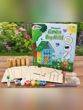 Grafix Paint Your Own Garden Bug Hotel Wooden Craft Kit Kids DIY Open Box Comple